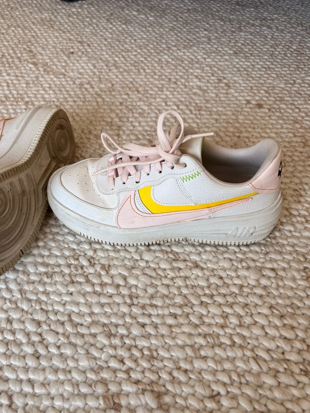 Nike White and Pink Leather Sneakers with Yellow Accent